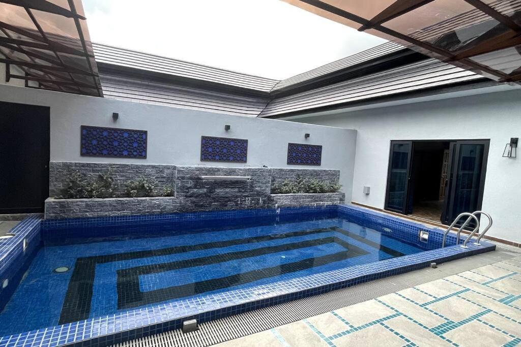 Charis Janda Baik Semi D Villa 6: 3 Bedroom + Pool Bentong Exteriér fotografie